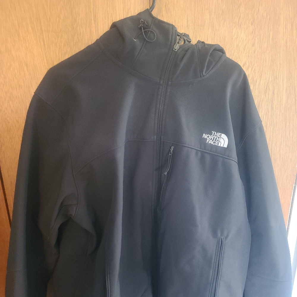 Men's hooded soft shell North Face jacket 2xl